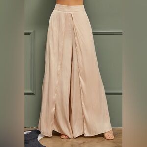 VANILLA DEL SOL Cream Wide Leg Palazzo  Pants with Elegant Flowy Design